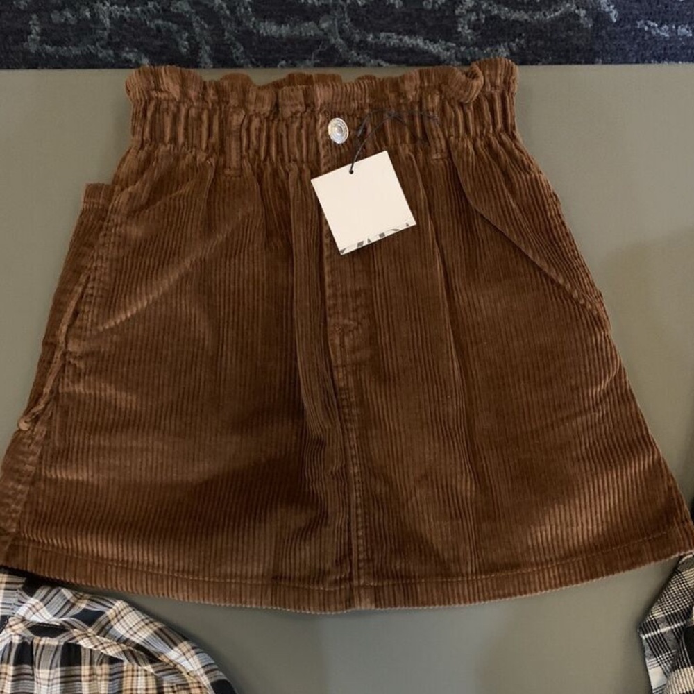 Zara Girls corduroy chocolate brown mini skirt NWT size 11/12